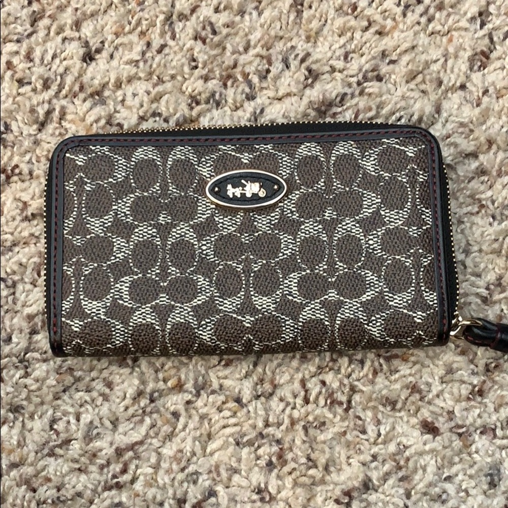 Coach zipper wallet